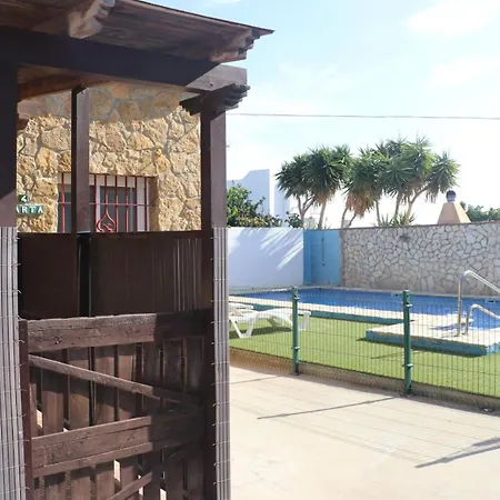 En Conil Con Piscina Apartamento *